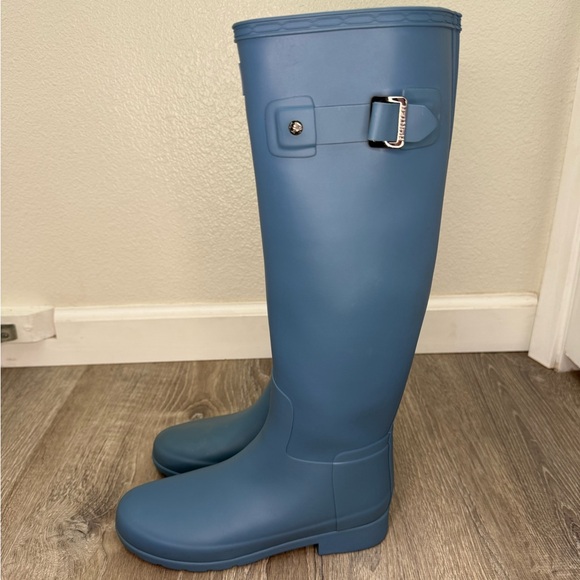 Hunter Blue Tall Matte Rubber Rain Boots Size 5 - Picture 4 of 10